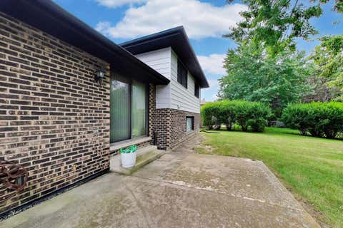 Tiny photo for 22160 Scott Drive, Richton Park, IL 60471 (MLS # 12715190)