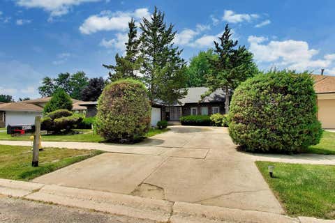 Tiny photo for 22160 Scott Drive, Richton Park, IL 60471 (MLS # 12715190)