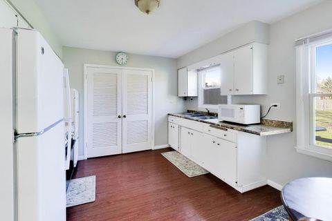 Tiny photo for 2N135 Bloomingdale Road, Glen Ellyn, IL 60139 (MLS # 12601064)