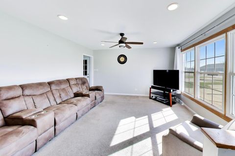 Tiny photo for 2N135 Bloomingdale Road, Glen Ellyn, IL 60139 (MLS # 12601064)