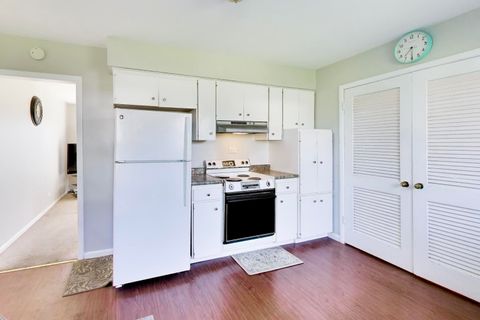 Tiny photo for 2N135 Bloomingdale Road, Glen Ellyn, IL 60139 (MLS # 12601064)