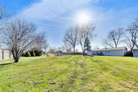 Tiny photo for 2N135 Bloomingdale Road, Glen Ellyn, IL 60139 (MLS # 12601064)