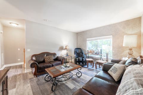 Tiny photo for 135 Enclave Circle #B, Bolingbrook, IL 60440 (MLS # 12738652)