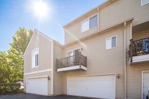 Tiny photo for 135 Enclave Circle #B, Bolingbrook, IL 60440 (MLS # 12738652)