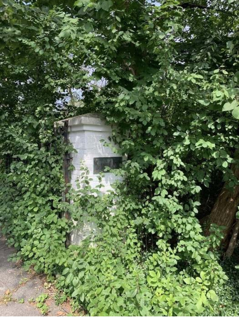 1930 Sunset Ridge Road