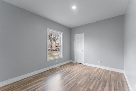 Tiny photo for 7554 S Perry Avenue, Chicago, IL 60620 (MLS # 12589679)