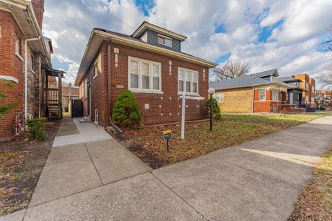 7554 S Perry Avenue Chicago IL 60620