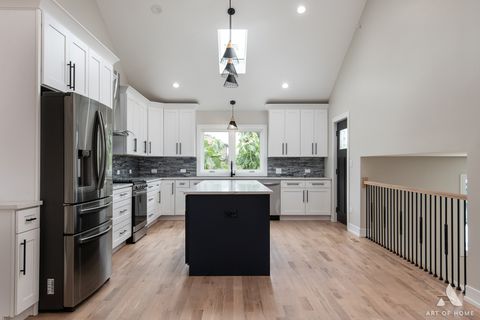 Tiny photo for 7945 W 73 Place, Bridgeview, IL 60455 (MLS # 12481517)