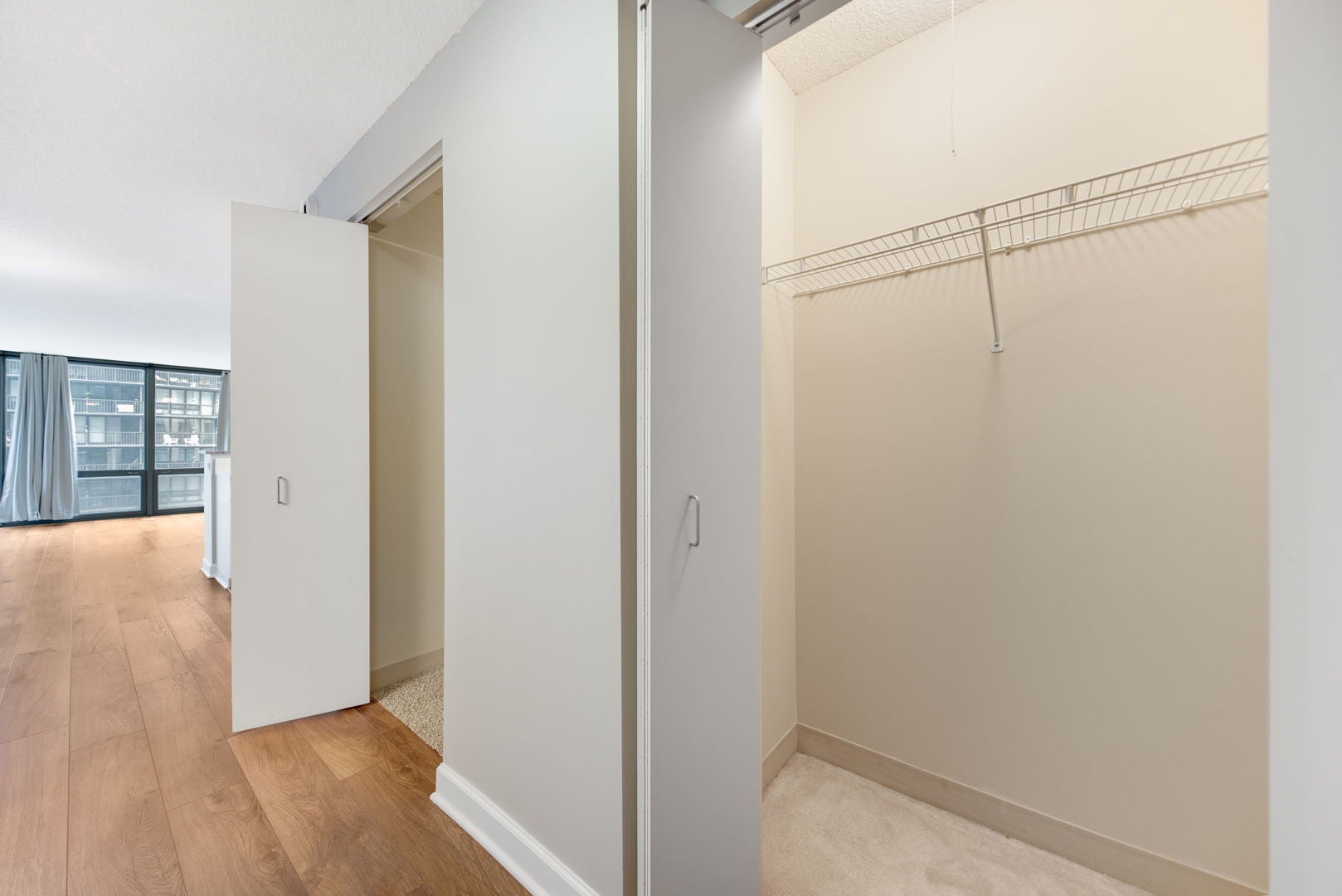 2 E Erie Street 1804