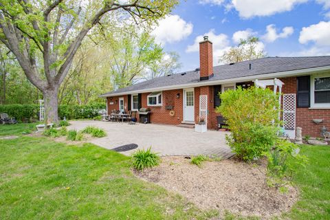 Tiny photo for 2090 Shermer Road, Northbrook, IL 60062 (MLS # 12468137)