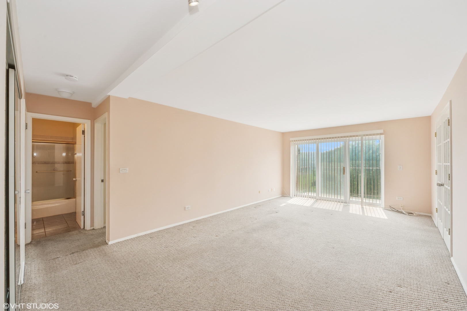 10353 DEARLOVE Road 4C