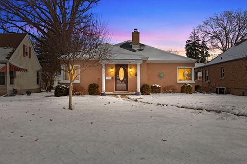 Tiny photo for 580 S Enos Avenue, Kankakee, IL 60901 (MLS # 12555082)