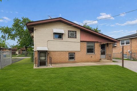 Tiny photo for 4425 W Jean Street, Alsip, IL 60803 (MLS # 12681383)
