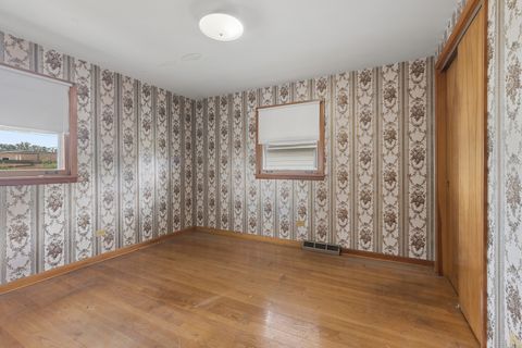 Tiny photo for 4425 W Jean Street, Alsip, IL 60803 (MLS # 12681383)