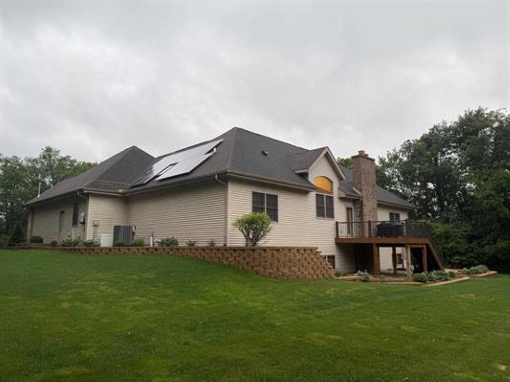 7310 Lone Cedar Trail