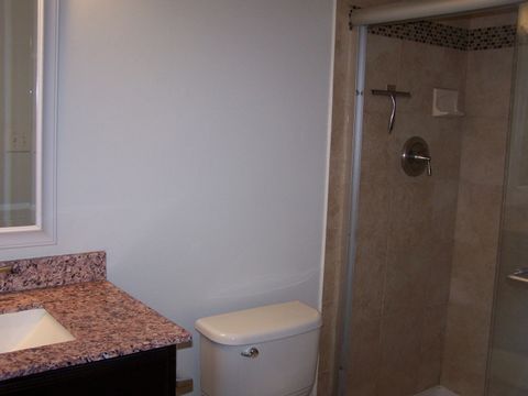 Tiny photo for 604 Devonshire Court #B, McHenry, IL 60050 (MLS # 12530805)