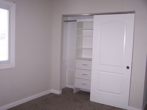 Tiny photo for 604 Devonshire Court #B, McHenry, IL 60050 (MLS # 12530805)