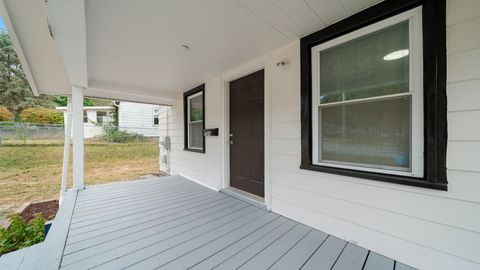 Tiny photo for 326 Carbaugh Avenue, Rockford, IL 61101 (MLS # 12491209)