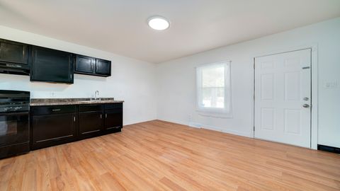 Tiny photo for 326 Carbaugh Avenue, Rockford, IL 61101 (MLS # 12491209)