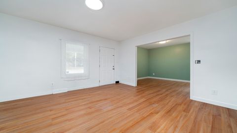 Tiny photo for 326 Carbaugh Avenue, Rockford, IL 61101 (MLS # 12491209)