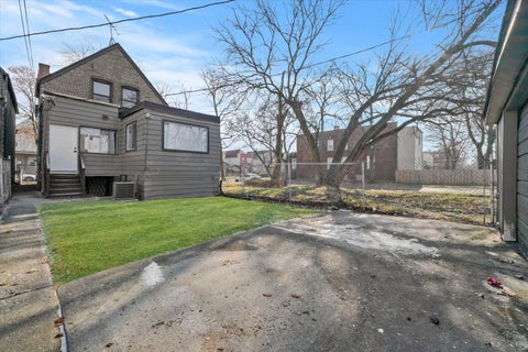 Tiny photo for 7356 S Kenwood Avenue, Chicago, IL 60619 (MLS # 12754826)