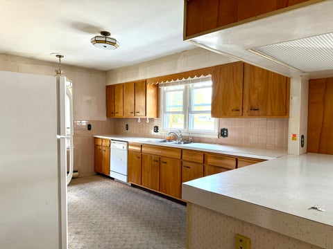 Tiny photo for 807 N Otis Street, Marion, IL 62959 (MLS # 12794602)
