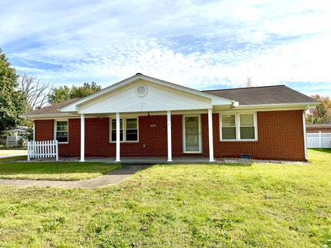 Photo of 807 N Otis Street, Marion, IL 62959 (MLS # 12794602)