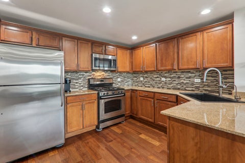 Tiny photo for 6420 Double Eagle Drive #609, Woodridge, IL 60517 (MLS # 12783108)