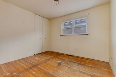 Tiny photo for 9726 S La Salle Street, Chicago, IL 60628 (MLS # 12617692)