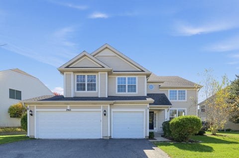 Photo of 2965 Farmington Drive, Lindenhurst, IL 60046 (MLS # 12794518)