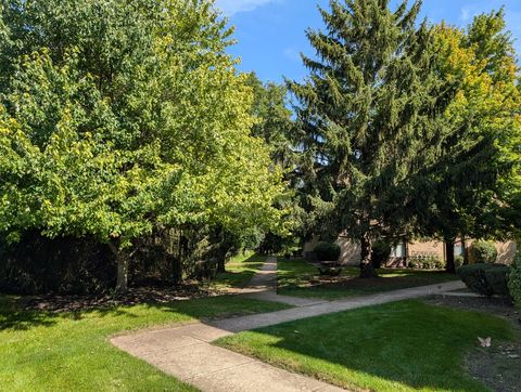 Tiny photo for 3107 Ingalls Avenue #1D, Joliet, IL 60435 (MLS # 12456453)