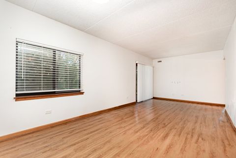 Tiny photo for 3107 Ingalls Avenue #1D, Joliet, IL 60435 (MLS # 12456453)
