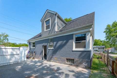 Tiny photo for 40 W 36th Place, Steger, IL 60475 (MLS # 12749635)