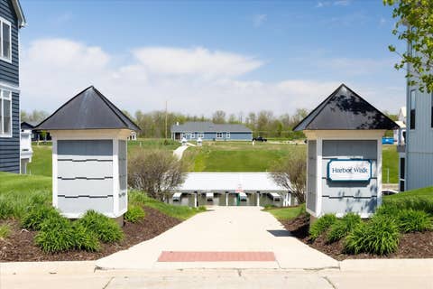Tiny photo for 100 Great Loop Drive #40 Dr, Ottawa, IL 61350 (MLS # 12455318)