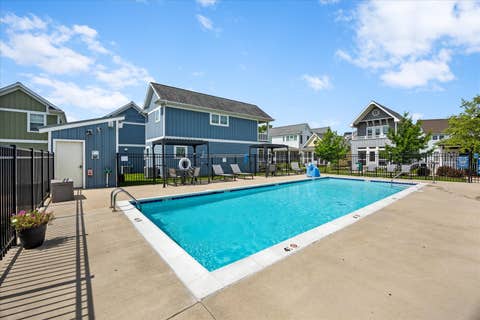 Tiny photo for 100 Great Loop Drive #40 Dr, Ottawa, IL 61350 (MLS # 12455318)