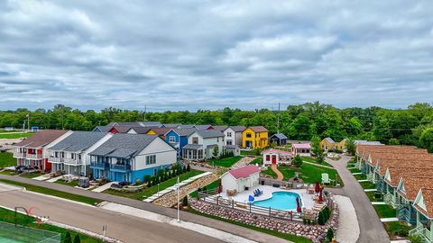 Tiny photo for 100 Great Loop Drive #40, Ottawa, IL 61350 (MLS # 12455318)