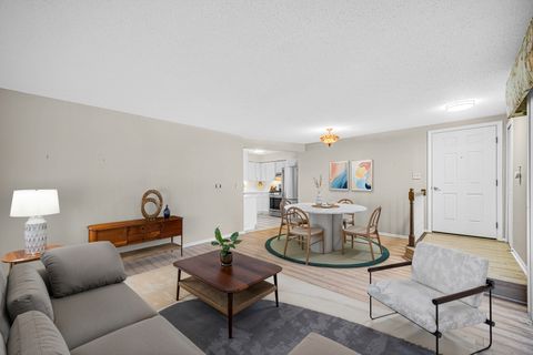 Tiny photo for 20 Echo Court #3, Vernon Hills, IL 60061 (MLS # 12504176)