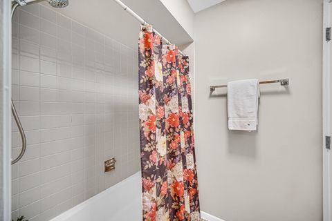 Tiny photo for 20 Echo Court #3, Vernon Hills, IL 60061 (MLS # 12504176)