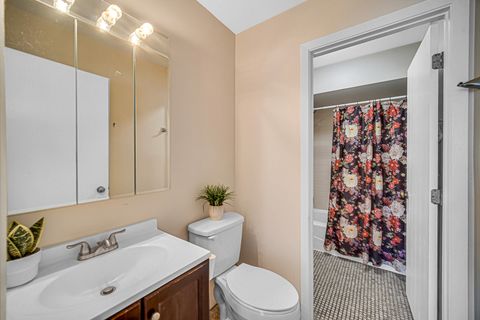 Tiny photo for 20 Echo Court #3, Vernon Hills, IL 60061 (MLS # 12504176)