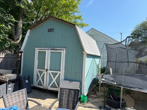 Tiny photo for 574 S Lasalle Street, Aurora, IL 60505 (MLS # 12480581)