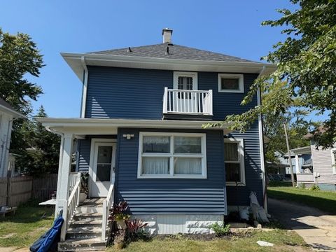 Tiny photo for 574 S Lasalle Street, Aurora, IL 60505 (MLS # 12480581)