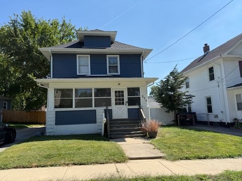 Photo of 574 S Lasalle Street, Aurora, IL 60505 (MLS # 12480581)