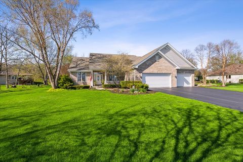 Tiny photo for 177 Titleist Trail, Poplar Grove, IL 61065 (MLS # 12623137)