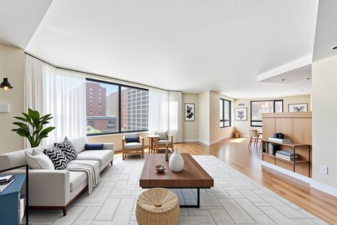 Tiny photo for 1410 N State Parkway #10B, Chicago, IL 60610 (MLS # 12531659)