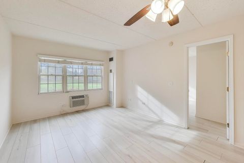 Tiny photo for 1220 Depot Street #109, Glenview, IL 60025 (MLS # 12520515)