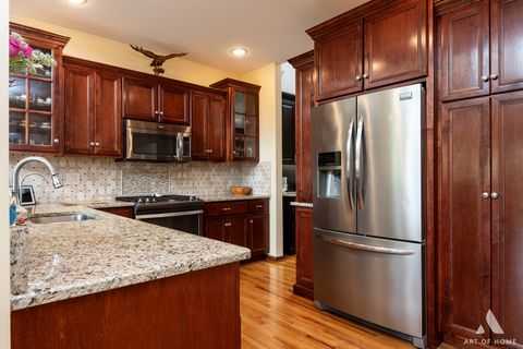 Tiny photo for 20408 Fallingwater Circle, Frankfort, IL 60423 (MLS # 12460617)