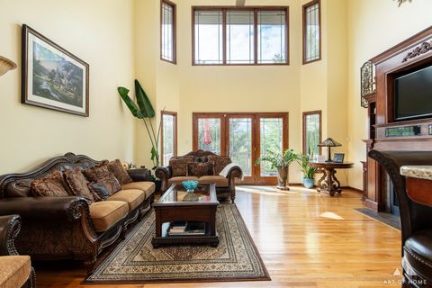 Tiny photo for 20408 Fallingwater Circle, Frankfort, IL 60423 (MLS # 12460617)