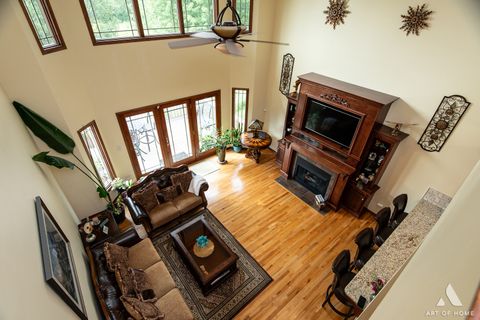 Tiny photo for 20408 Fallingwater Circle, Frankfort, IL 60423 (MLS # 12460617)