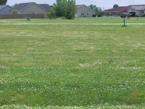 637/639 EFFIE Drive Earlville IL 60518