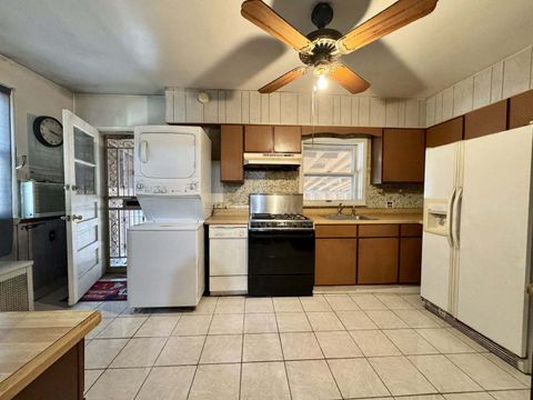 Tiny photo for 5437 N Linder Avenue, Chicago, IL 60630 (MLS # 12519080)